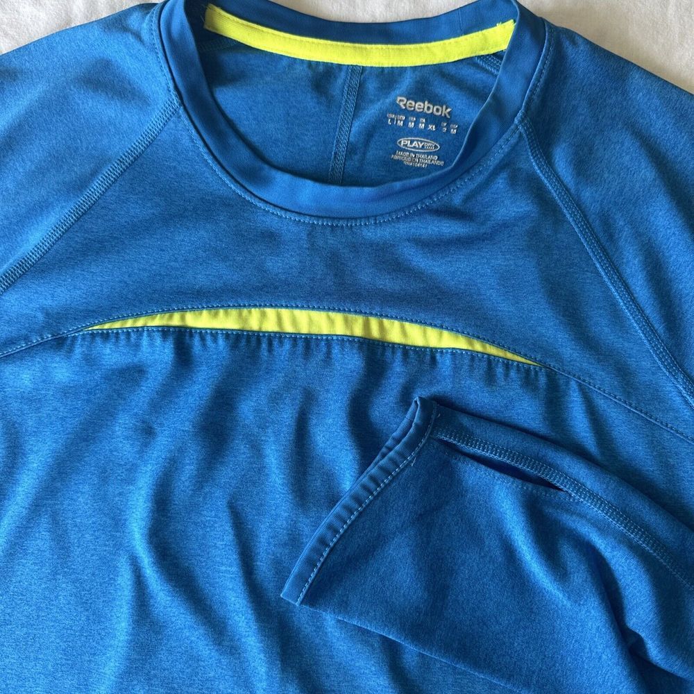 Reebok Running Top Womens Medium Shirt Play Dry Blue Long Sleeve Active Wear